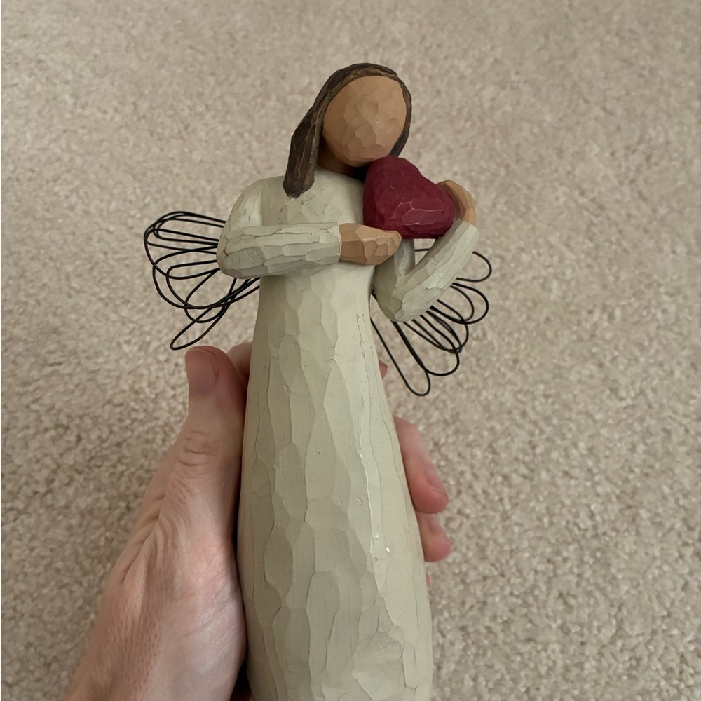 Willow Tree Angel of the Heart